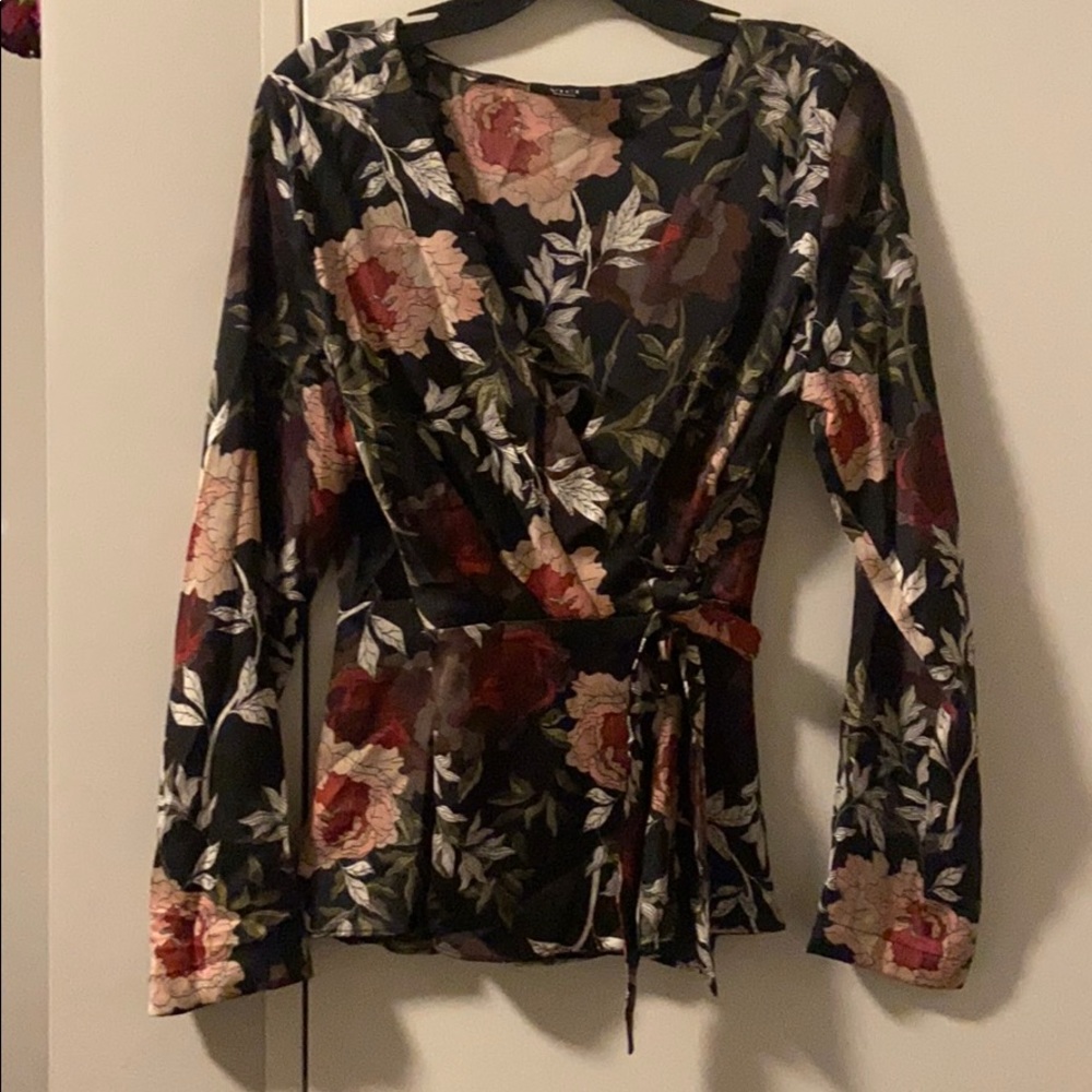 Medium Vici Long Sleeve Shirt